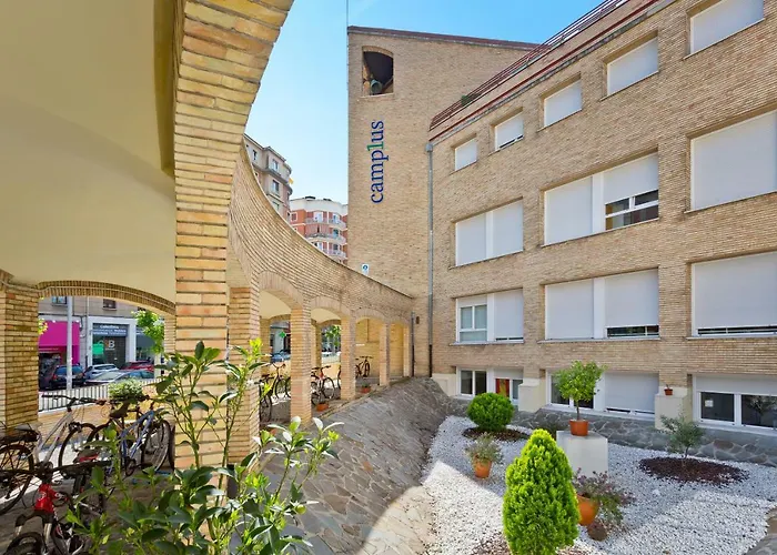 Camplus Pamplona